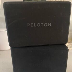 Peloton yoga blocks